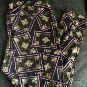LuLaRoe TC Leggings • Magic Carpets/Playing Cards